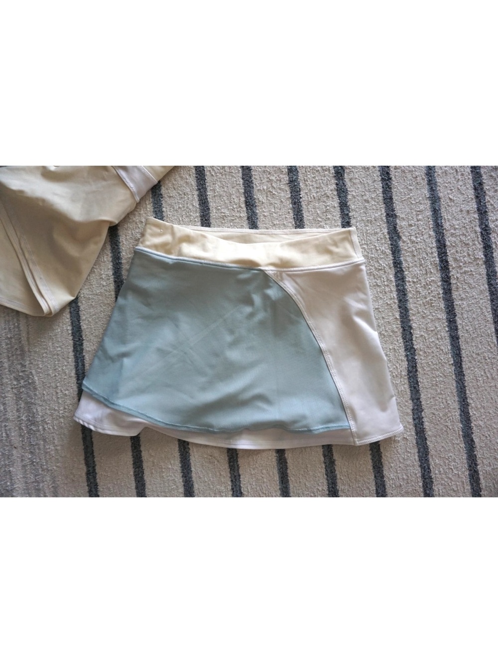 Nike Court Slam Tennis Outfit Set Women’s Yellow White Tank Skirt Small - Picture 3 of 10